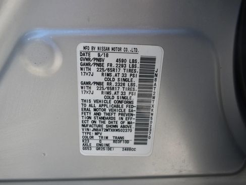 Used 2019 Nissan Rogue SV image 9