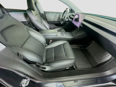Used 2025 Tesla Model 3 Long Range RWD image 32