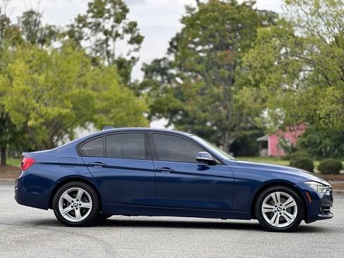 Used 2016 BMW 328i Sedan RWD image 4
