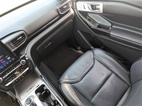 Used 2022 Ford Explorer ST w/ Equipment Group 401A image 19