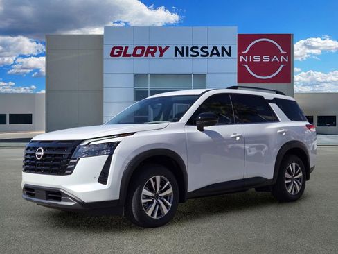 New 2026 Nissan Pathfinder SL FWD image 1