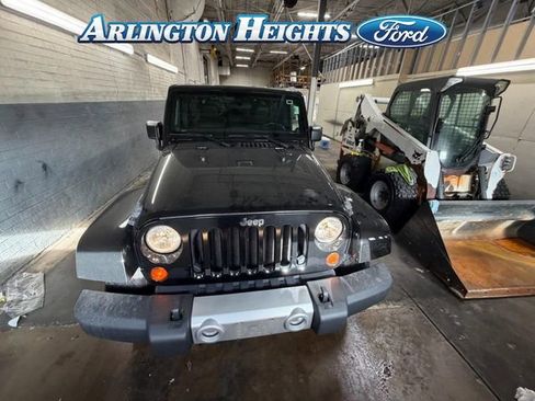 Used 2011 Jeep Wrangler Unlimited 70th Anniversary w/ Connectivity Group image 1