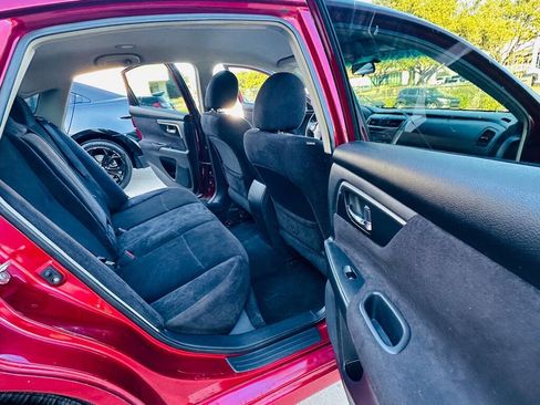 Used 2013 Nissan Altima 2.5 S image 15