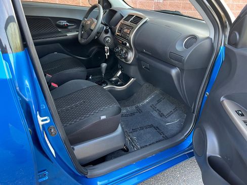 Used 2013 Scion xD FWD image 17