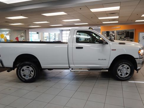 Used 2022 RAM 2500 Tradesman AWD/4WD image 13
