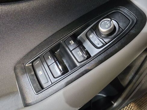 Used 2023 Subaru Outback Premium AWD/4WD image 15