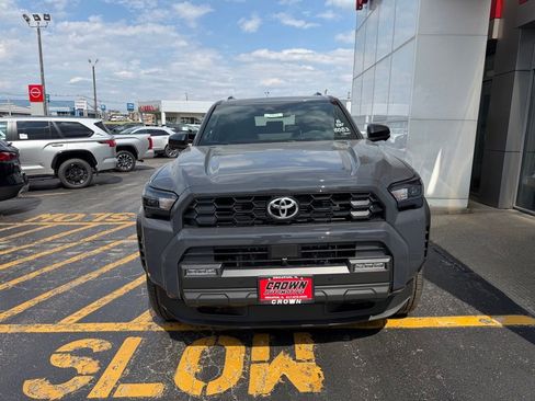 New 2026 Toyota 4Runner TRD Off-Road Premium AWD/4WD image 2
