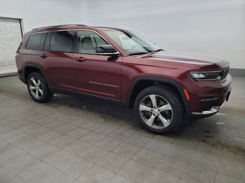 Used 2022 Jeep Grand Cherokee L Limited image 11