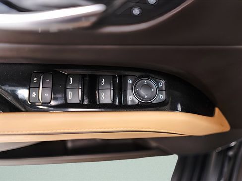 Used 2023 Cadillac Escalade ESV Sport image 27