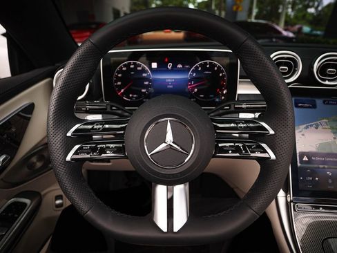 Used 2026 Mercedes-Benz CLE 300 4MATIC Cabriolet image 28