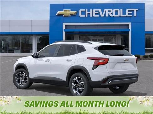 New 2026 Chevrolet Trax LT w/ Driver Confidence Package image 3