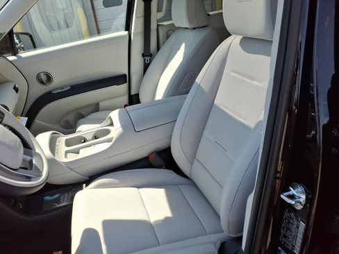New 2026 Hyundai Palisade Calligraphy FWD image 11