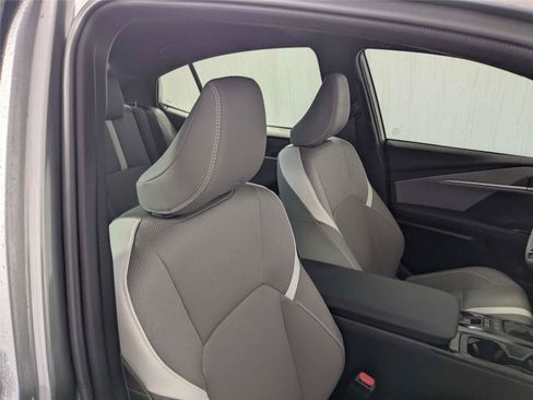Certified 2025 Toyota Camry SE w/ Convenience Package FWD image 32