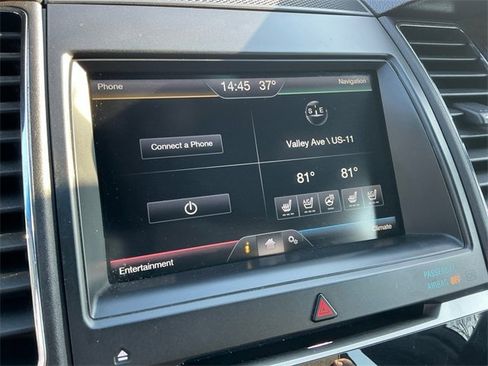 Used 2015 Ford Taurus Limited w/ Equipment Group 301A image 22