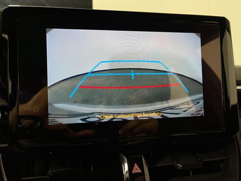 Used 2023 Toyota Corolla LE FWD image 21