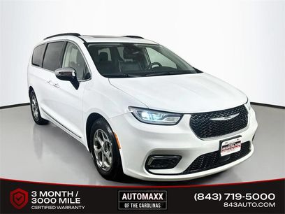 Used 2023 Chrysler Pacifica Limited