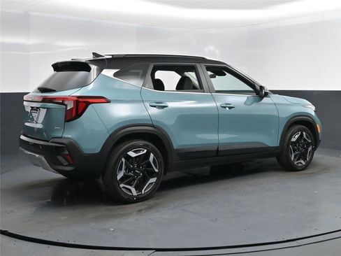 New 2026 Kia Seltos SX image 8