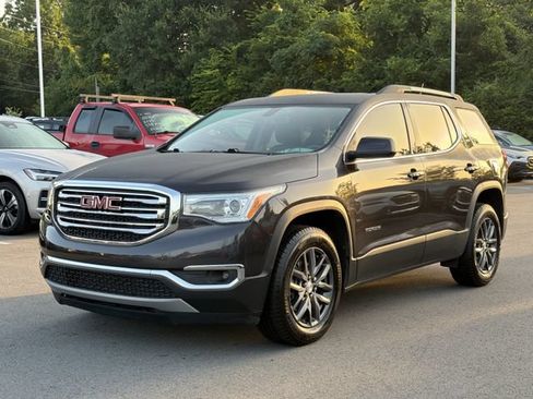 Used 2018 GMC Acadia SLT FWD image 13