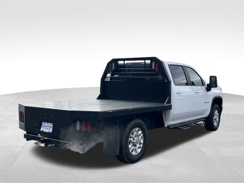 Used 2022 Chevrolet Silverado 2500 LT w/ Convenience Package image 2