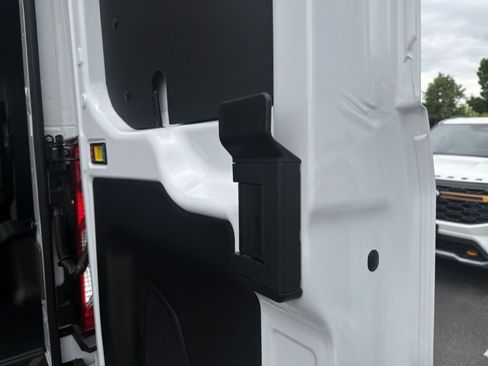 New 2026 Ford Transit 250 148 Medium Roof w/ Load Area Protection Package RWD image 35