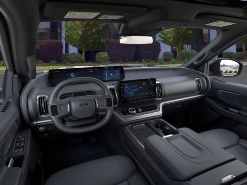 New 2026 Ford Expedition Tremor image 9
