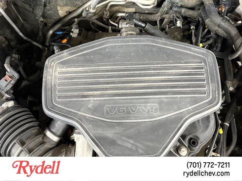 Used 2017 GMC Acadia SLT AWD/4WD image 20