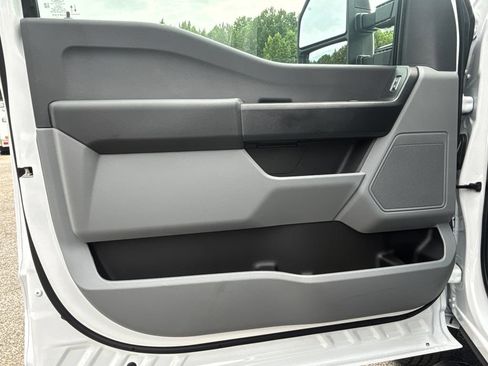 New 2026 Ford F350 XL AWD/4WD image 17