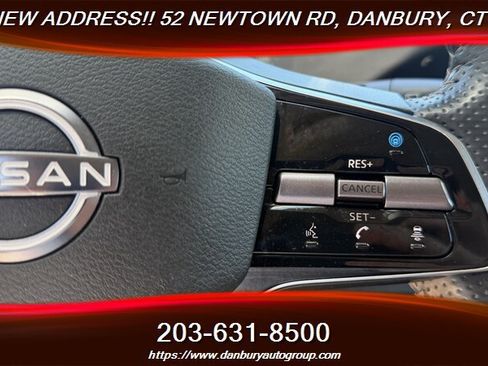 Used 2023 Nissan Ariya AWD image 24