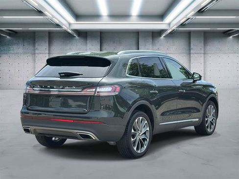 Used 2022 Lincoln Nautilus Reserve AWD/4WD image 6