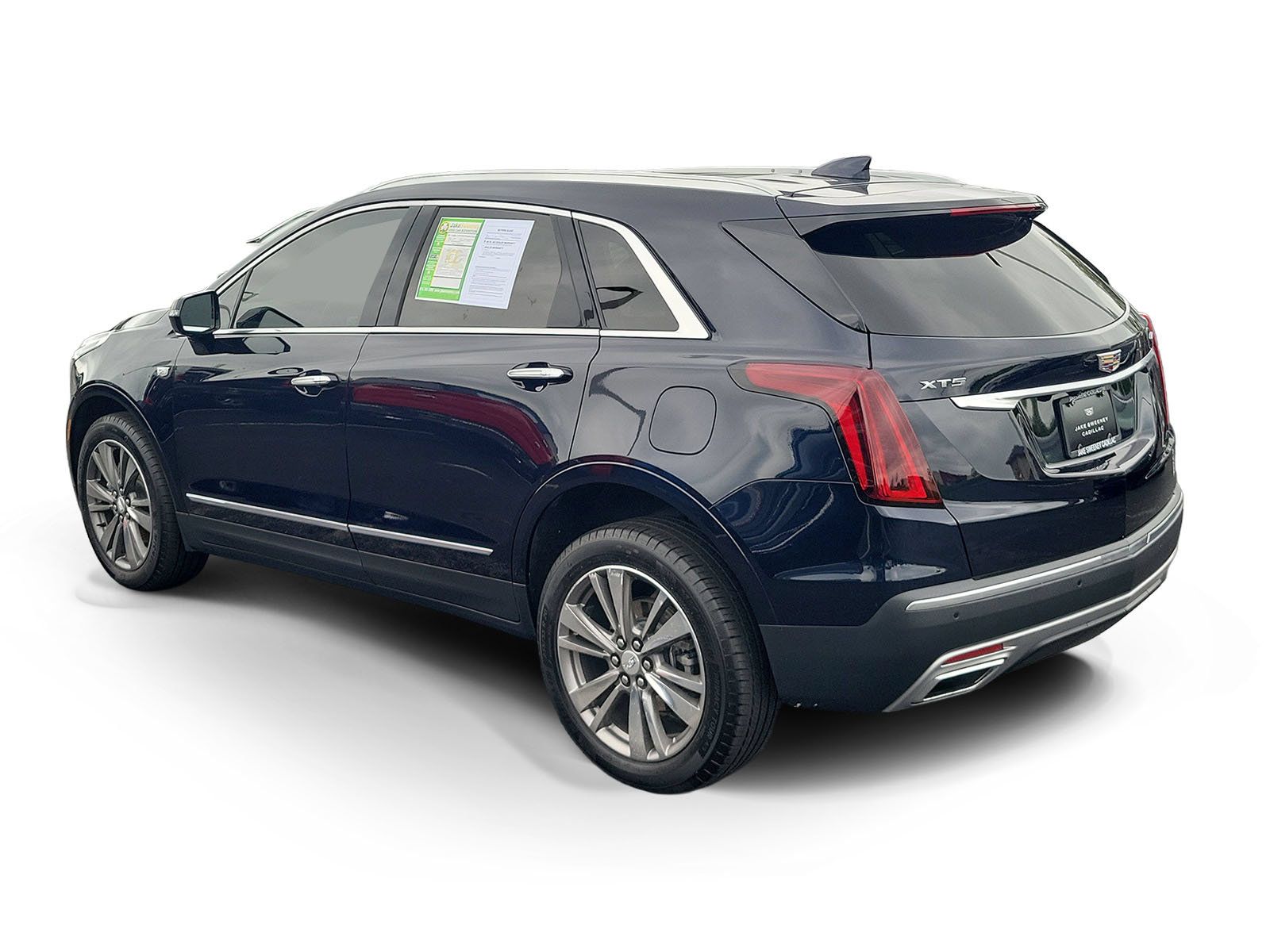 Used 2021 Cadillac XT5 Premium Luxury FWD image 4