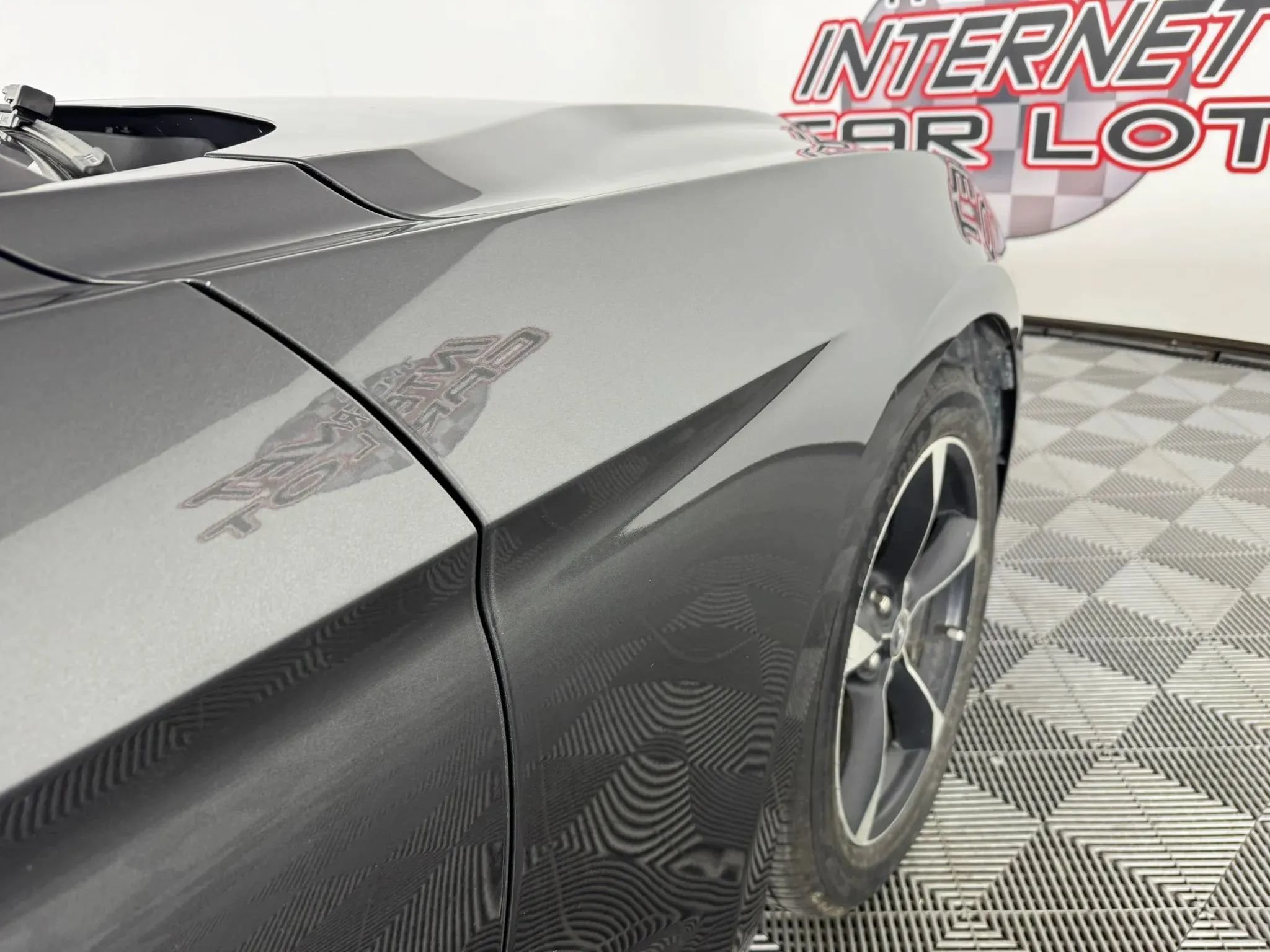 Used 2020 Ford Mustang Coupe RWD image 24