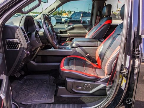 Used 2018 Ford F150 Lariat w/ Equipment Group 502A Luxury AWD/4WD image 32