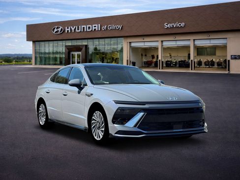 New 2026 Hyundai Sonata SEL FWD image 11