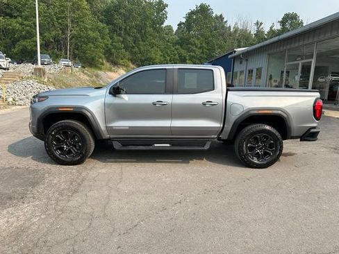 Used 2025 GMC Canyon Elevation w/ Convenience Package RWD image 2