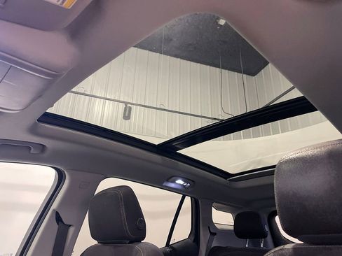 Used 2019 GMC Terrain SLE w/ Driver Convenience Package image 38