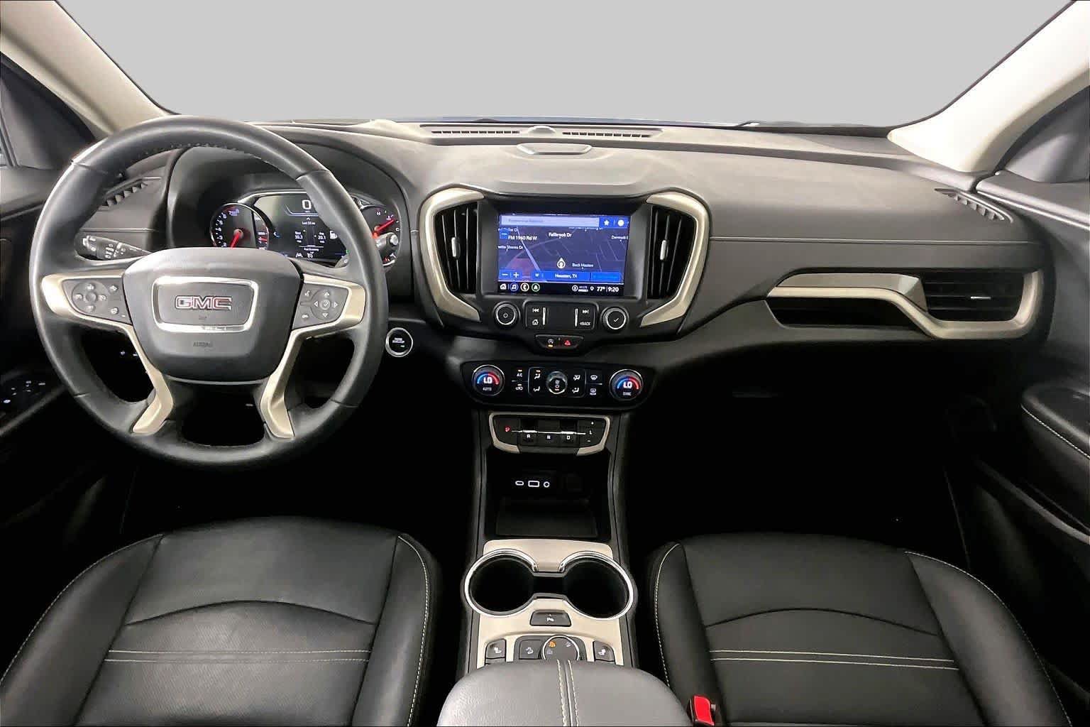 Used 2024 GMC Terrain Denali AWD/4WD image 14
