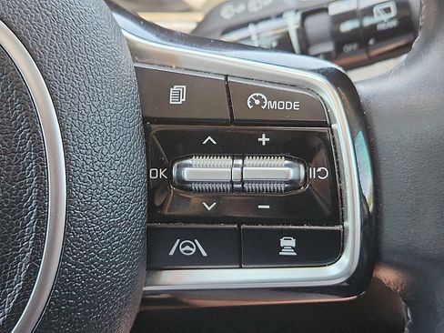 Used 2021 Kia Sorento SX FWD image 18