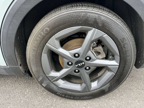 Used 2025 Kia K4 FWD image 30