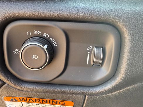 Used 2024 RAM 5500 SLT w/ Quick Order Package 2YG SLT image 20