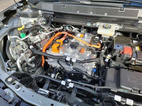 New 2026 Chevrolet Equinox EV LT w/ Comfort Package image 25