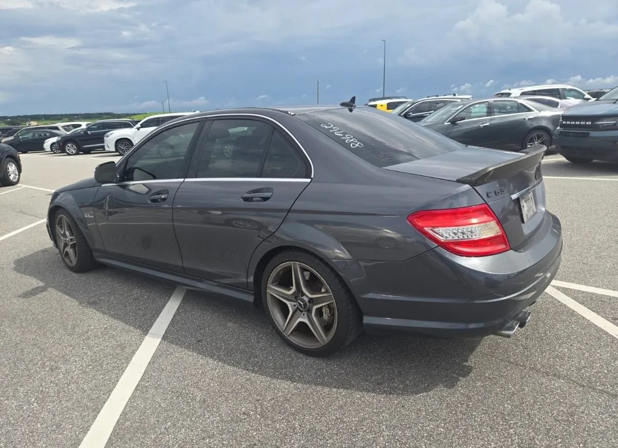 Used 2009 Mercedes-Benz C 63 AMG Sedan image 3