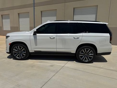 Used 2021 Cadillac Escalade Sport Platinum AWD/4WD image 8