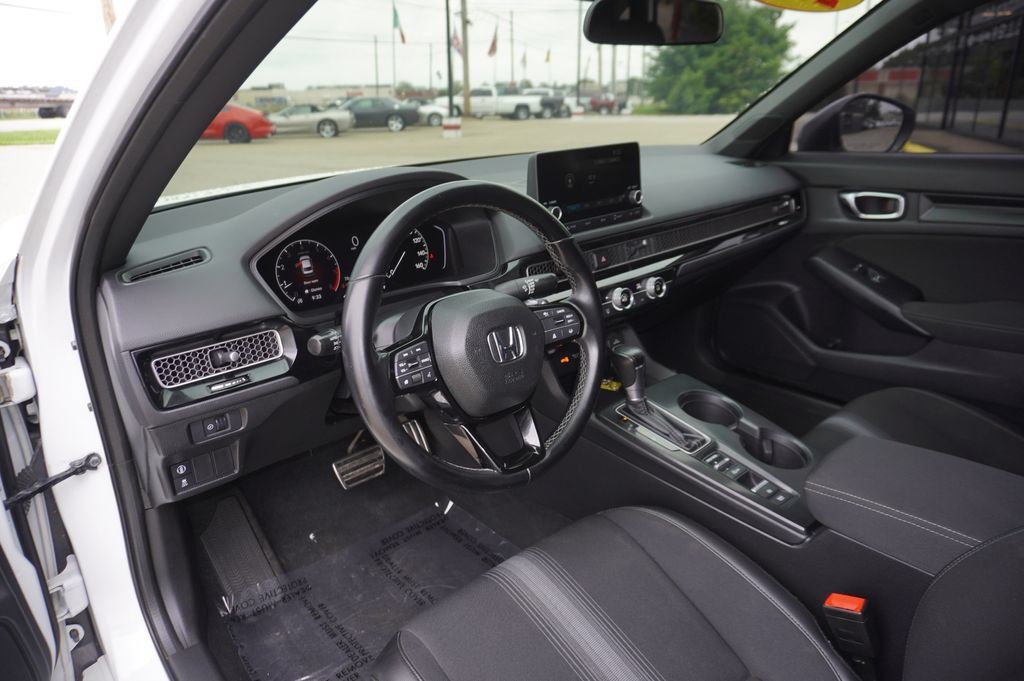 Used 2022 Honda Civic Sport image 24