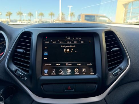 Used 2014 Jeep Cherokee Latitude w/ Trailer Tow Group image 26