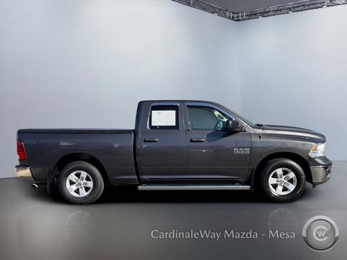 Used 2017 RAM 1500 ST w/ SXT Appearance Group RWD image 3