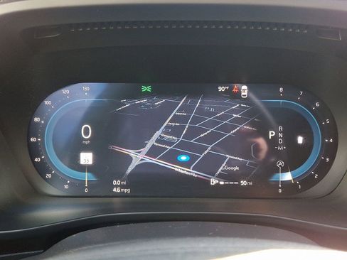 Certified 2025 Volvo XC40 B5 Core image 20