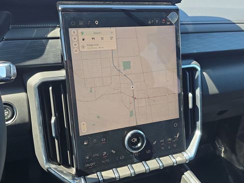 Used 2025 GMC Acadia Elevation image 6