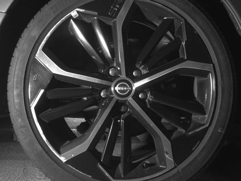 Used 2025 Nissan Altima 2.5 SR FWD image 18