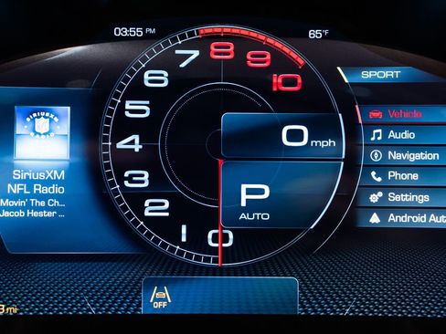 Used 2024 Ferrari Roma Spider image 30