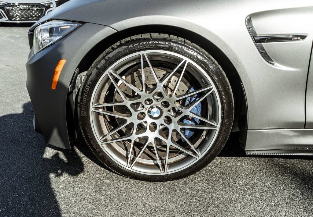 Used 2018 BMW M4 Coupe RWD image 30